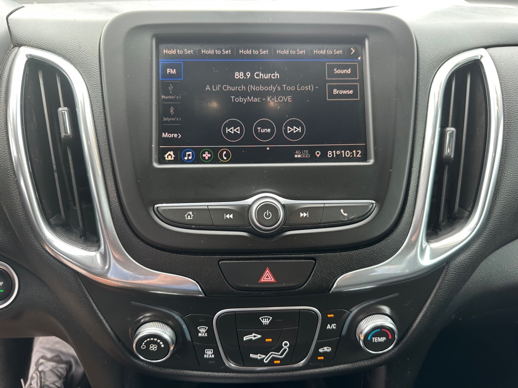 Photo 23 of this CHEVROLET EQUINOX