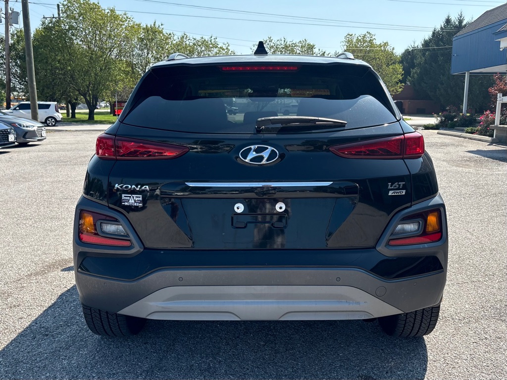 Photo 5 of this HYUNDAI KONA