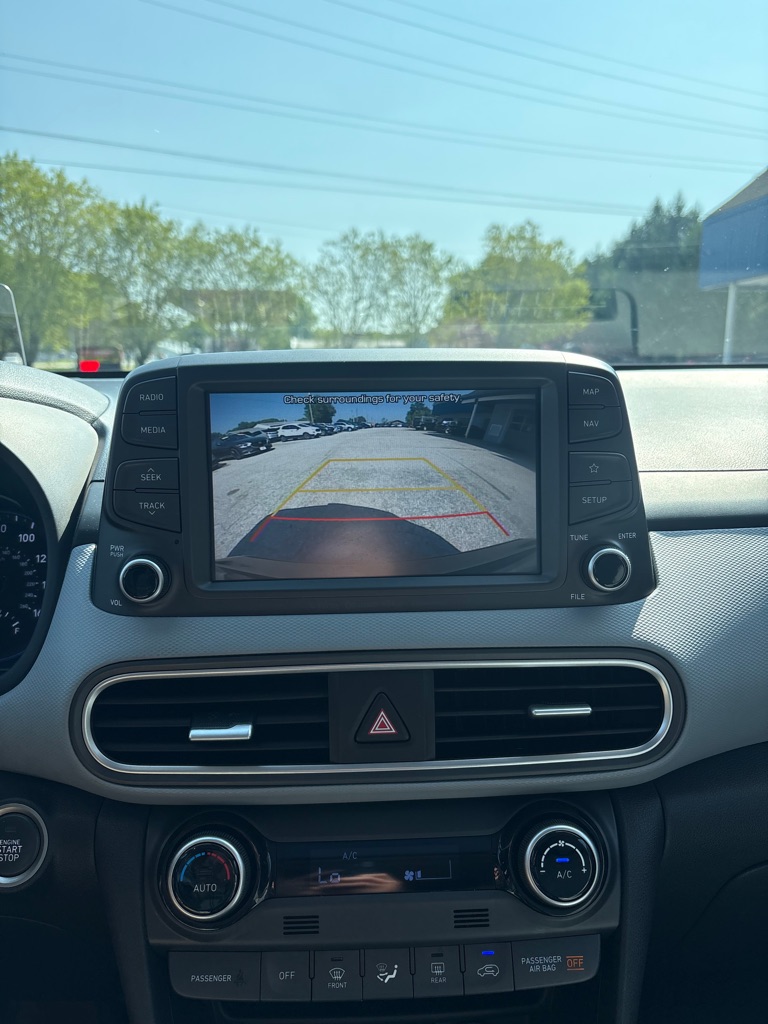 Photo 25 of this HYUNDAI KONA