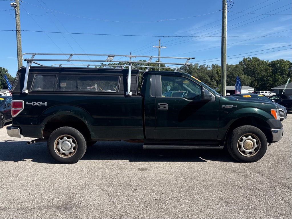 Photo 3 of this FORD F-150