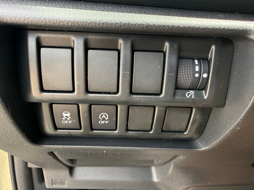 Photo 17 of this SUBARU FORESTER
