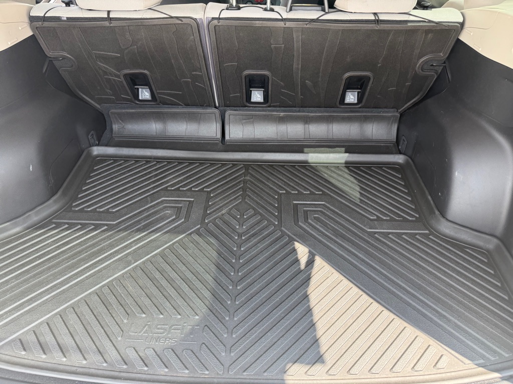 Photo 14 of this SUBARU FORESTER