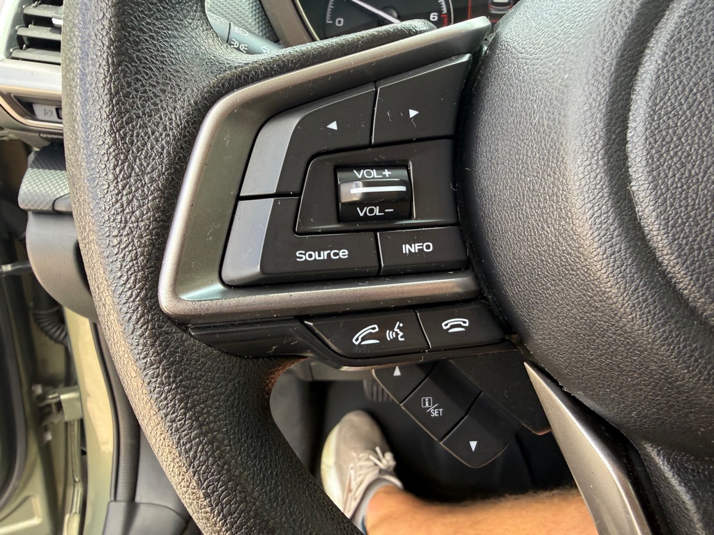Photo 19 of this SUBARU FORESTER