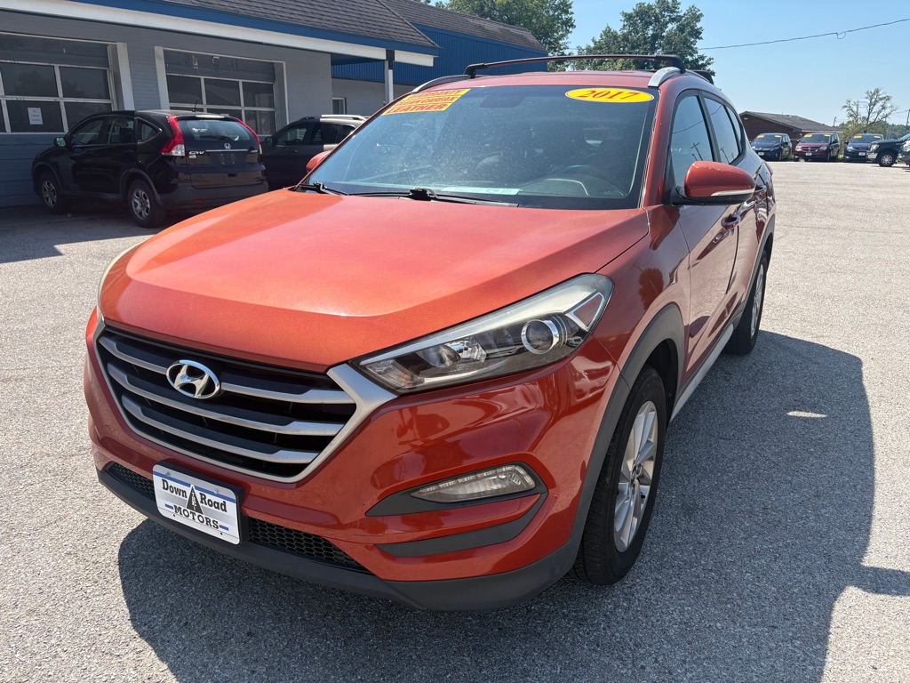Photo 7 of this HYUNDAI TUCSON