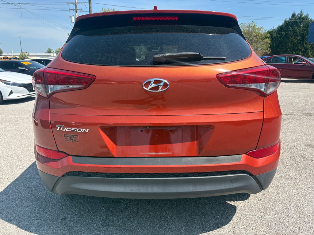 Photo 5 of this HYUNDAI TUCSON
