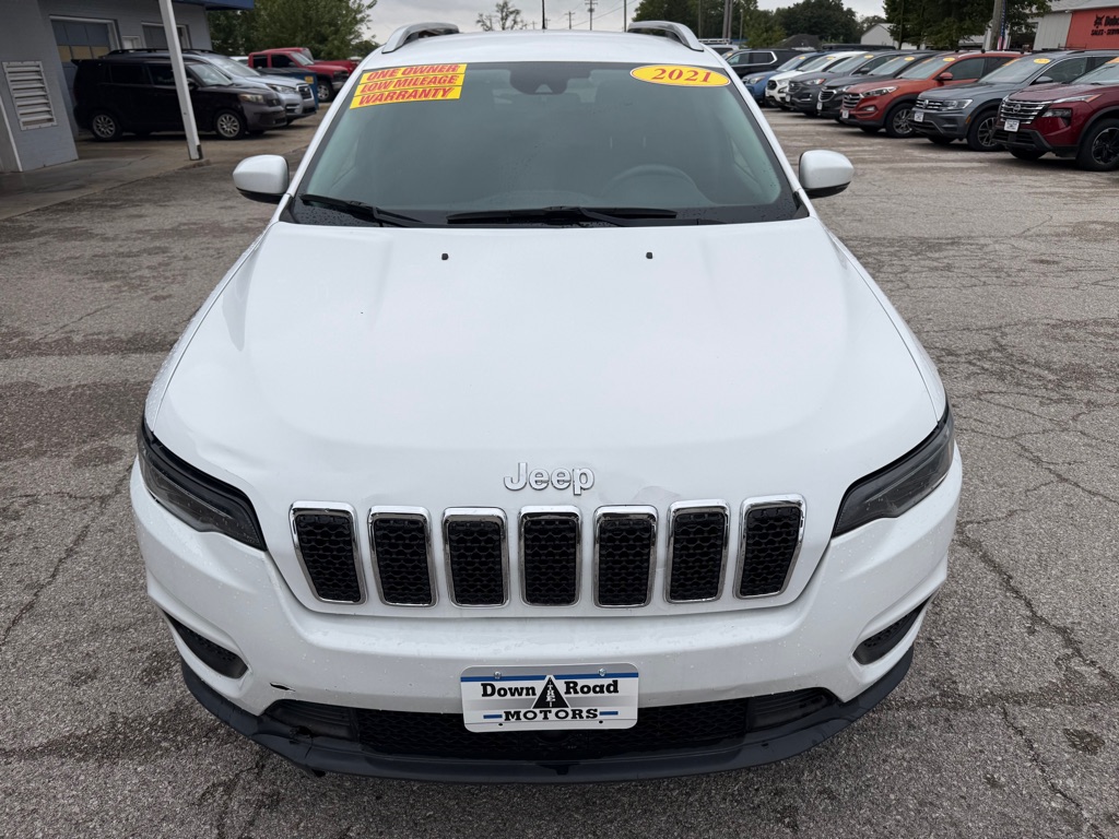 Photo 5 of this JEEP CHEROKEE