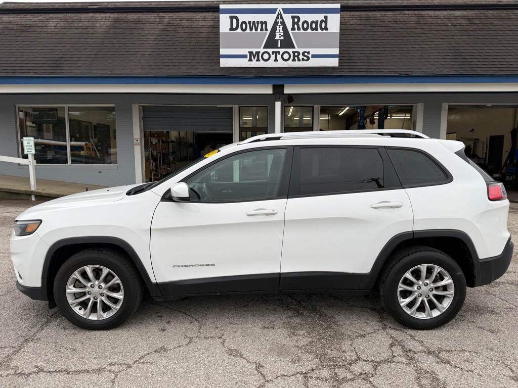 Photo 2 of this JEEP CHEROKEE