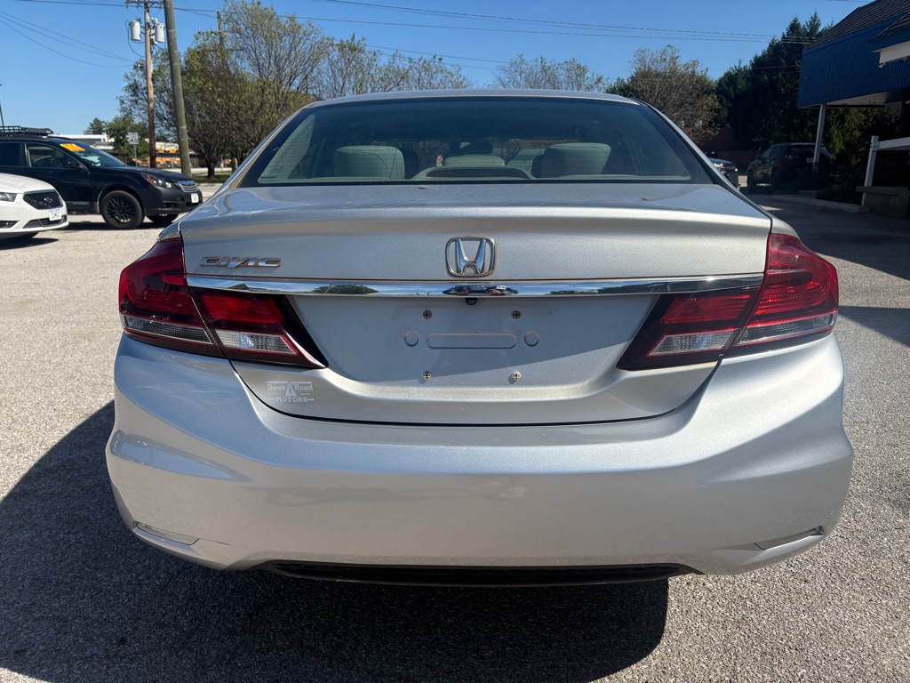 Photo 5 of this HONDA CIVIC