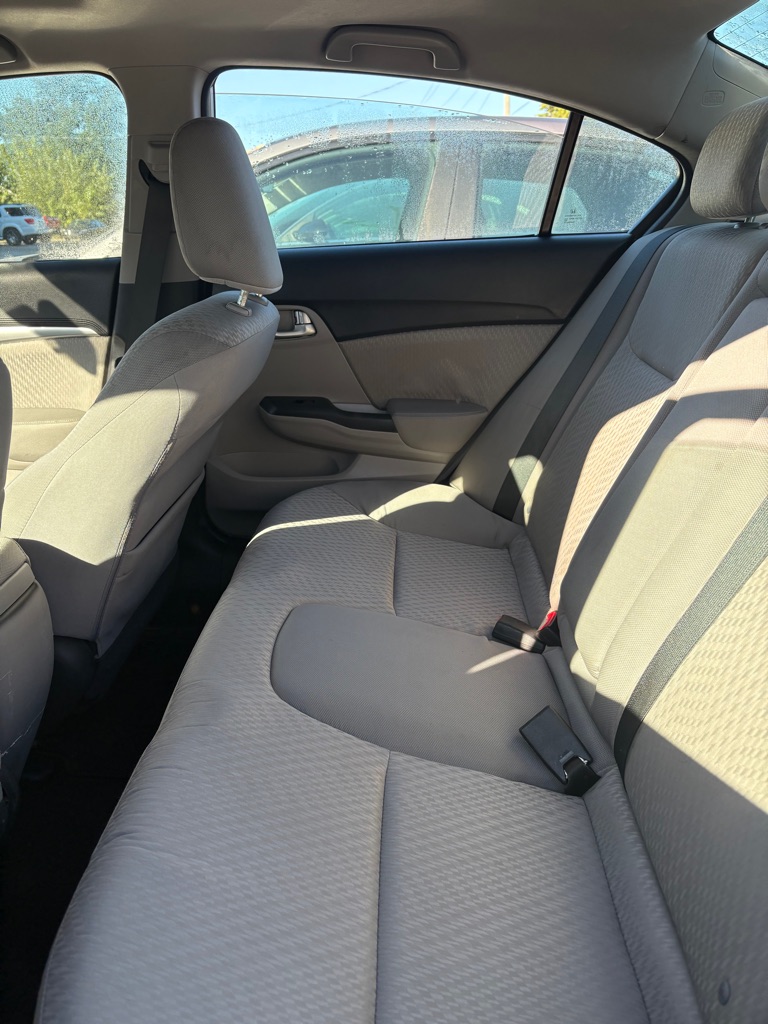 Photo 11 of this HONDA CIVIC
