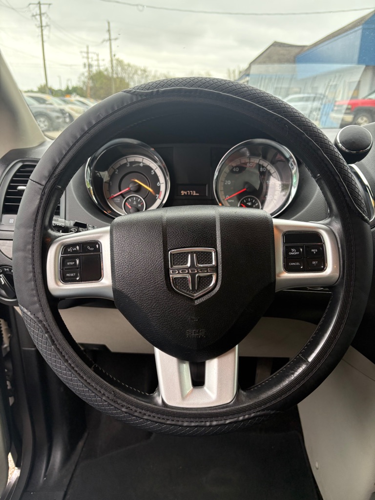 Photo 18 of this DODGE GRAND CARAVAN