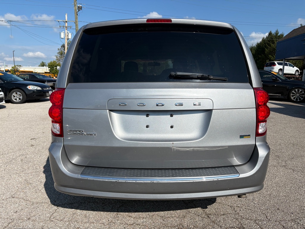 Photo 5 of this DODGE GRAND CARAVAN