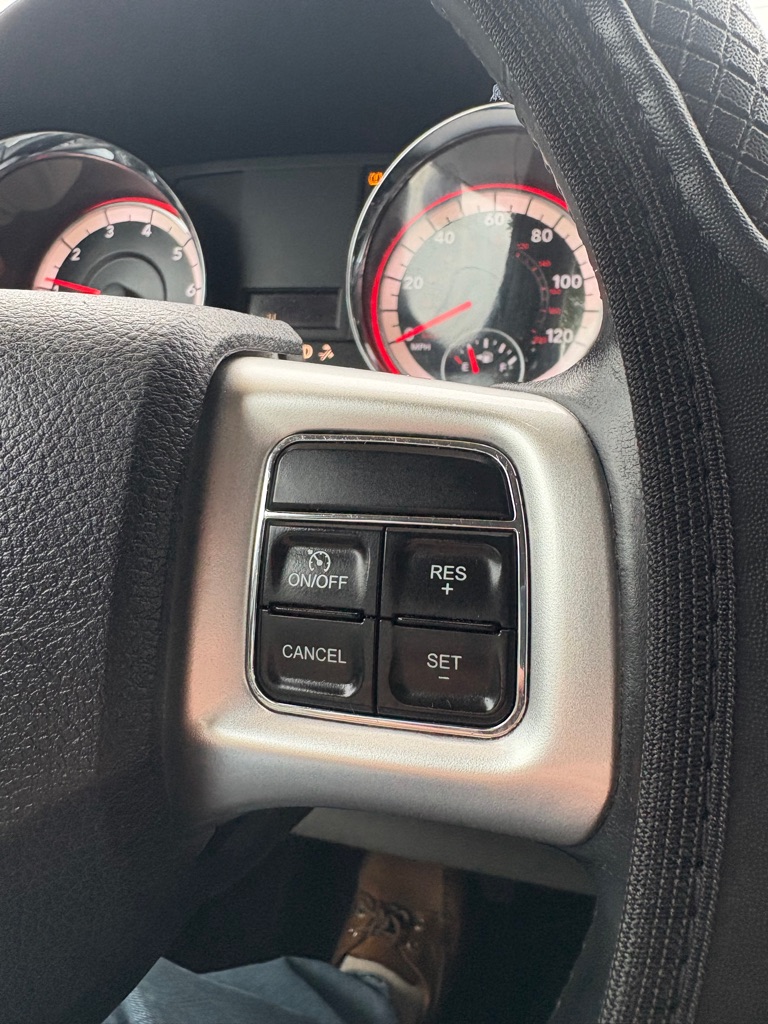 Photo 21 of this DODGE GRAND CARAVAN