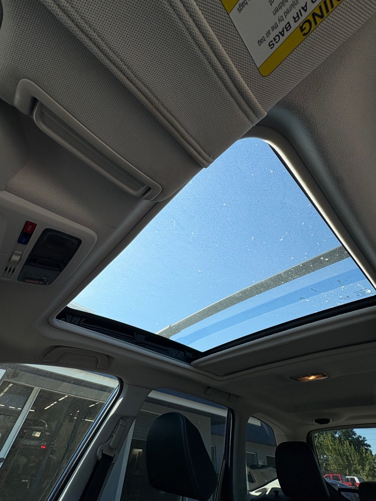 Photo 18 of this SUBARU FORESTER