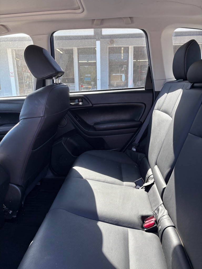 Photo 9 of this SUBARU FORESTER