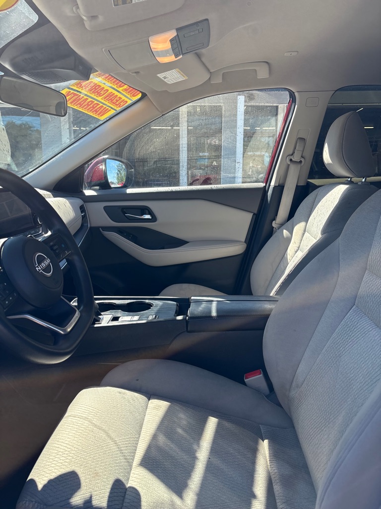 Photo 9 of this NISSAN ROGUE