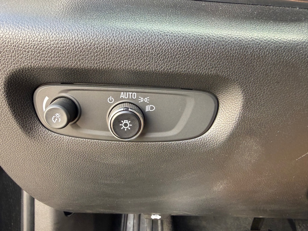 Photo 15 of this CHEVROLET TRAVERSE