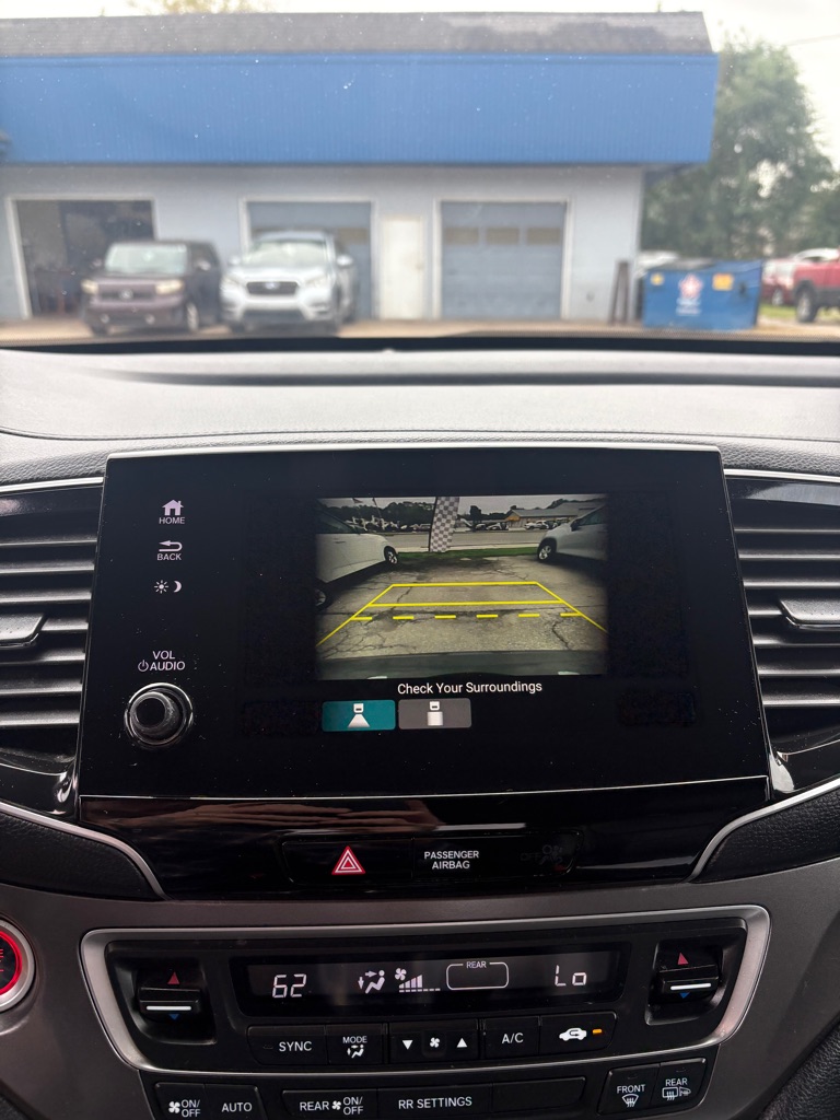 Photo 19 of this HONDA PASSPORT