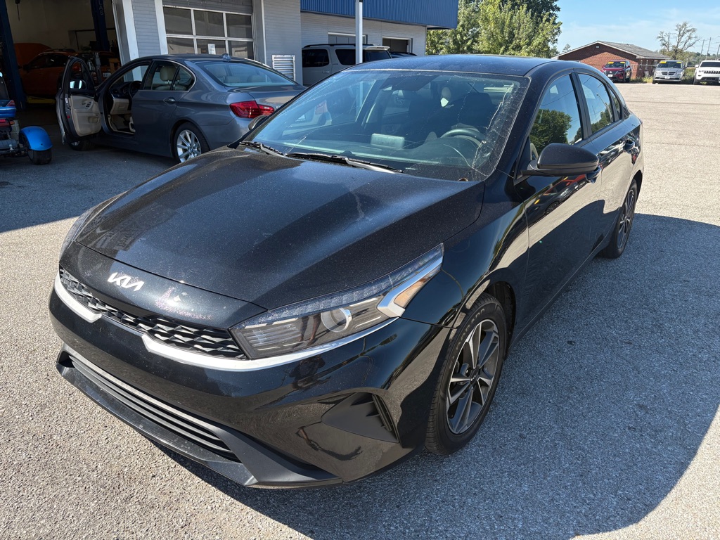 2023 KIA FORTE