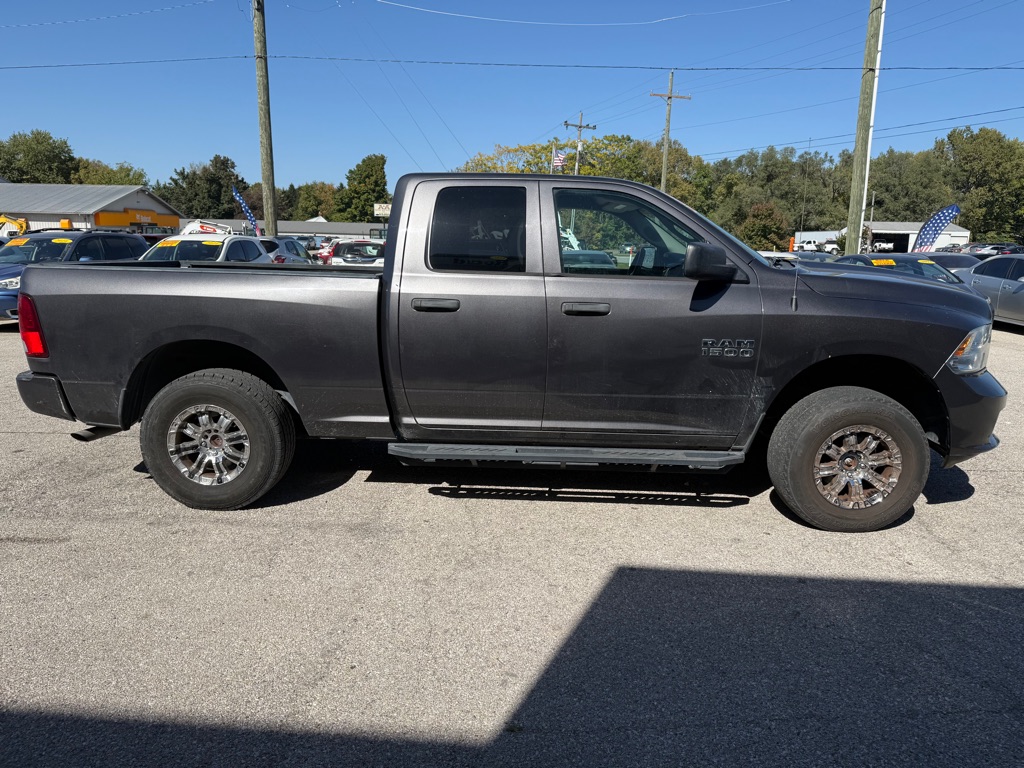Photo 2 of this RAM 1500