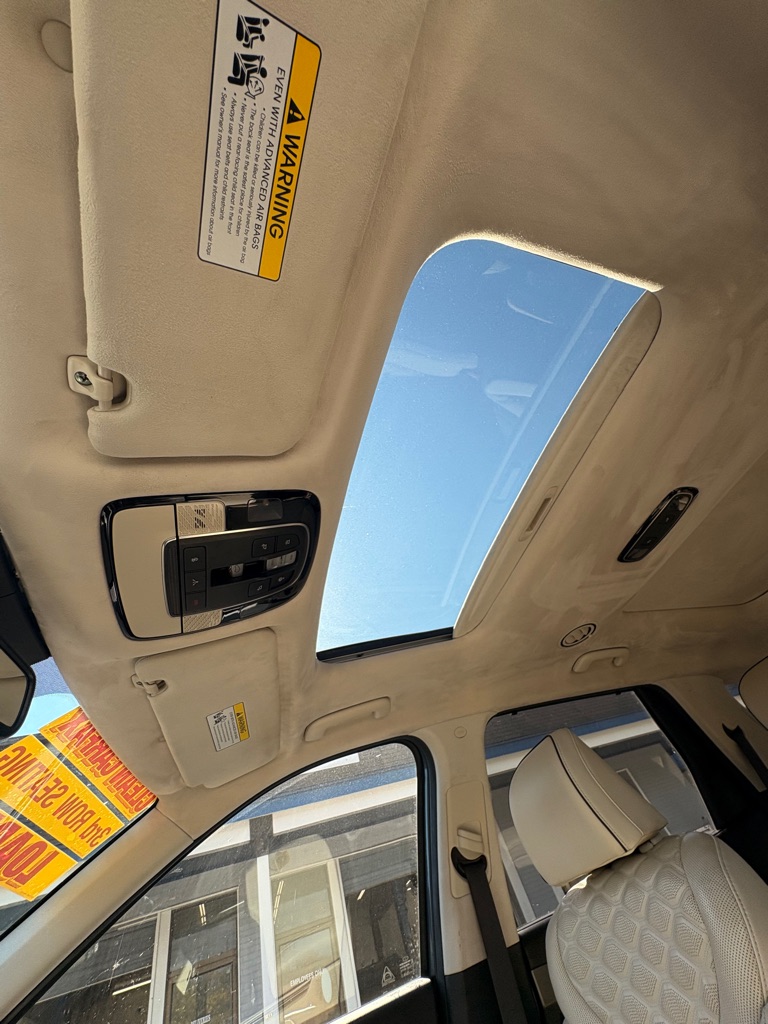 Photo 24 of this HYUNDAI PALISADE
