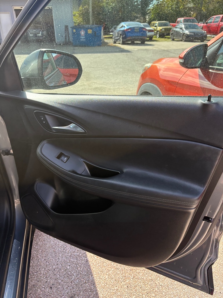 Photo 15 of this BUICK ENCORE GX
