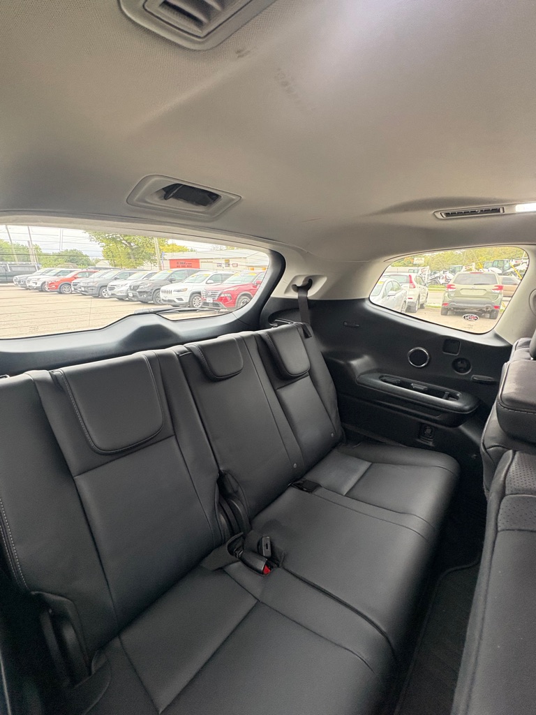 Photo 13 of this SUBARU ASCENT