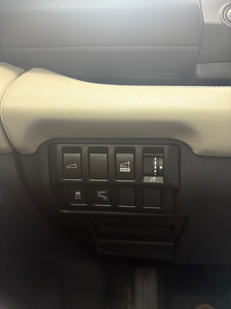 Photo 25 of this SUBARU ASCENT