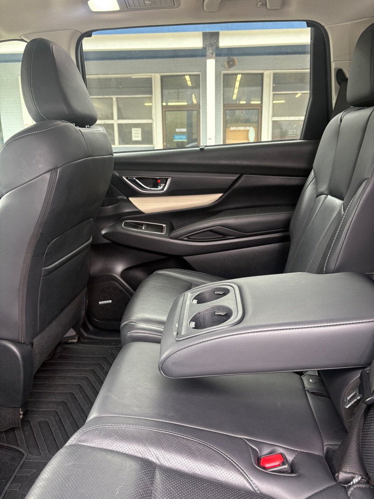 Photo 11 of this SUBARU ASCENT