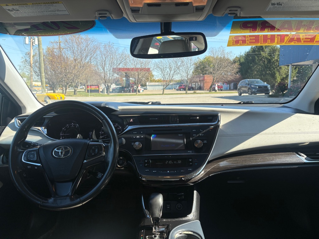 Photo 15 of this TOYOTA AVALON