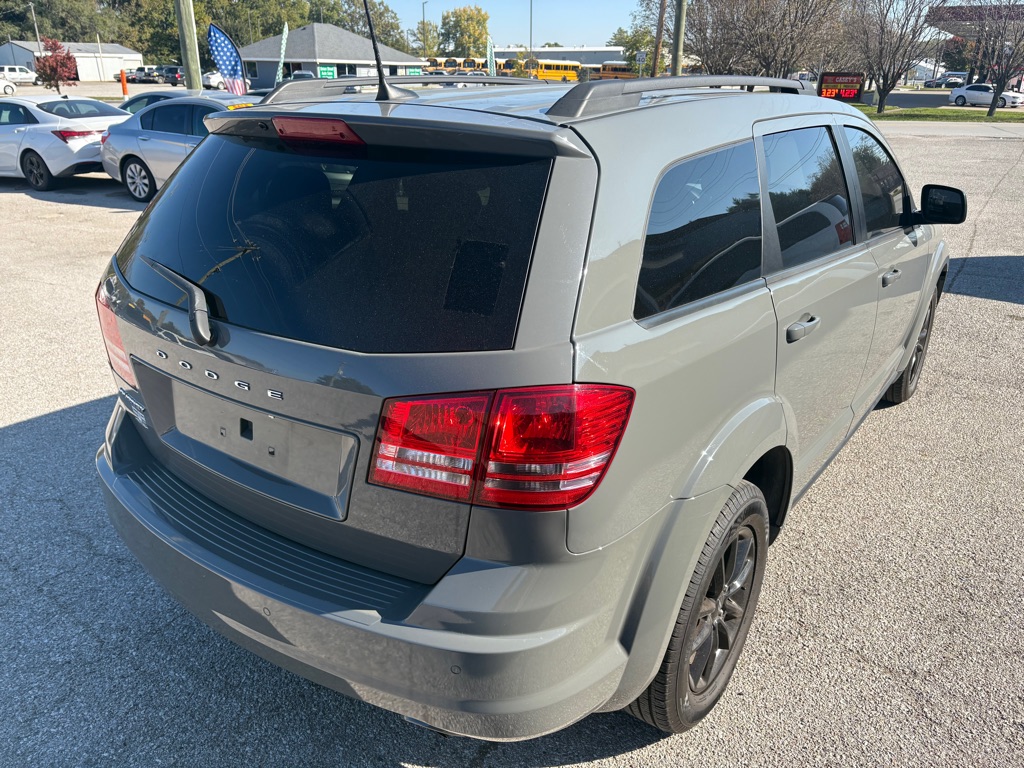 Photo 4 of this DODGE JOURNEY