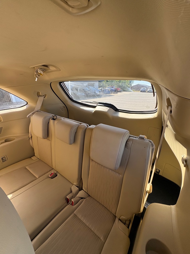 Photo 12 of this TOYOTA HIGHLANDER