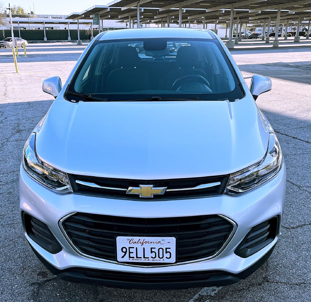 CHEVROLET TRAX 2018 CHEVROLET TRAX KL7CJNSB5JB718653