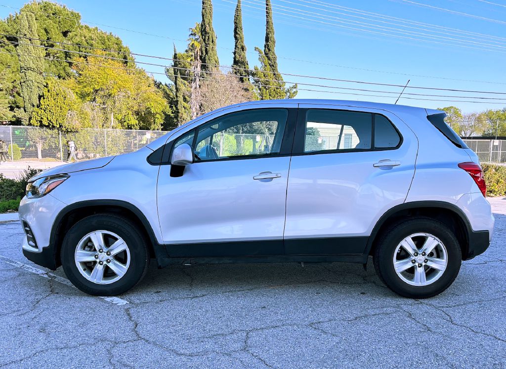 CHEVROLET TRAX 2018 CHEVROLET TRAX KL7CJNSB5JB718653
