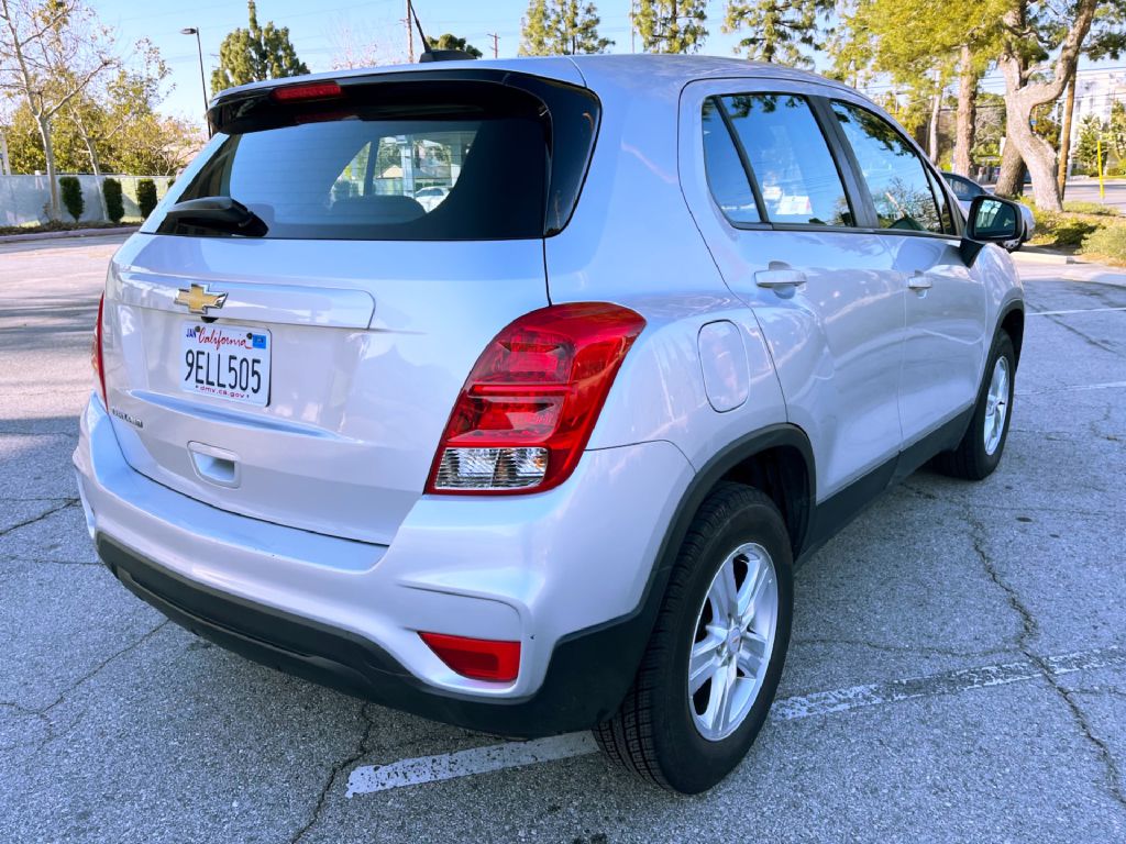 CHEVROLET TRAX 2018 CHEVROLET TRAX KL7CJNSB5JB718653