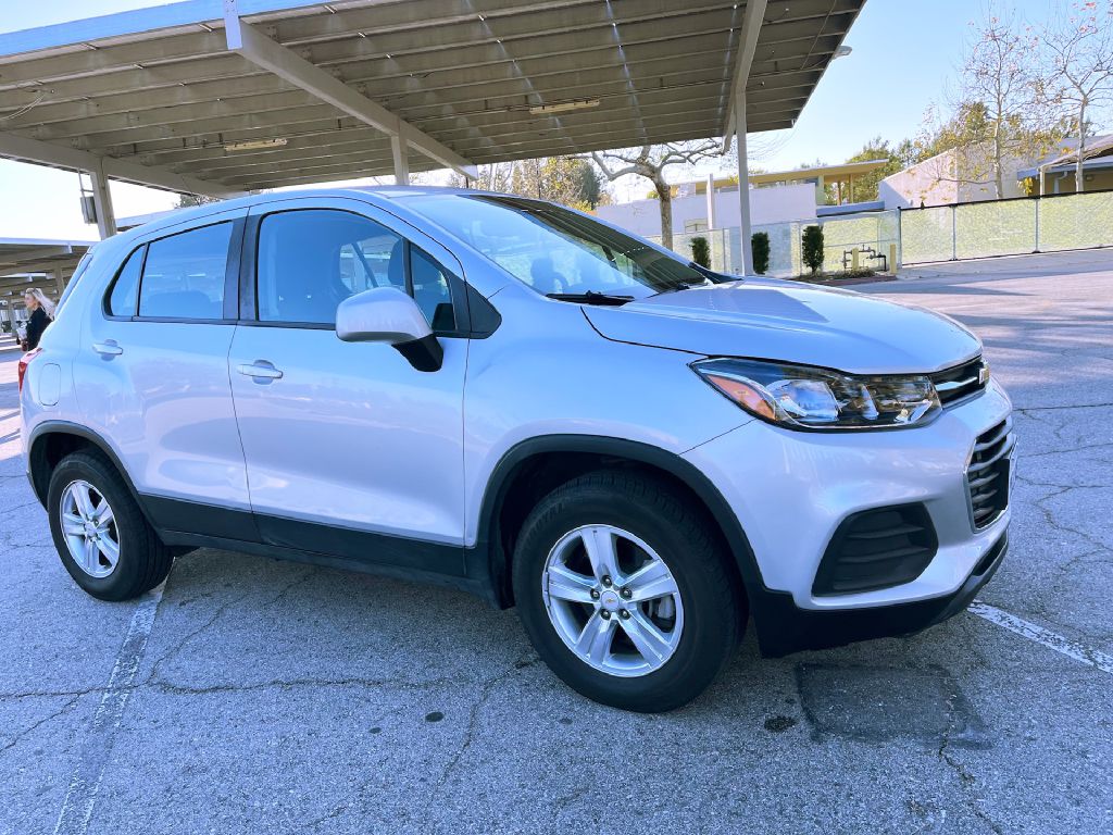 CHEVROLET TRAX 2018 CHEVROLET TRAX KL7CJNSB5JB718653