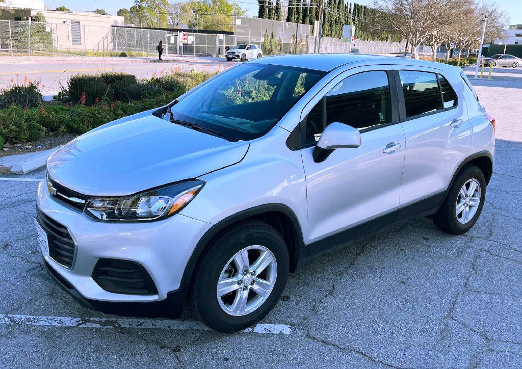 CHEVROLET TRAX 2018 CHEVROLET TRAX KL7CJNSB5JB718653