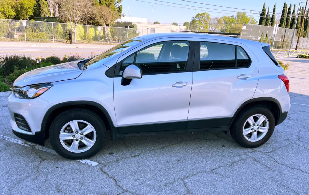 CHEVROLET TRAX 2018 CHEVROLET TRAX KL7CJNSB5JB718653