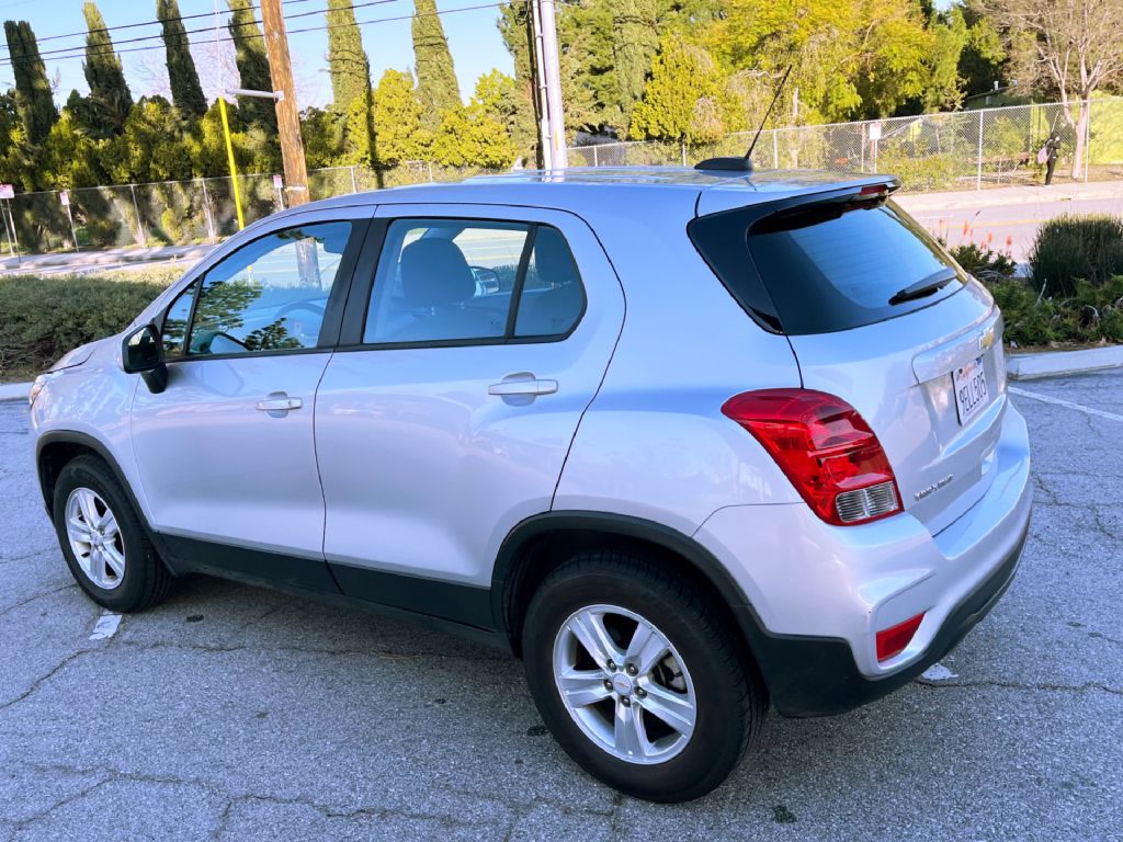 CHEVROLET TRAX 2018 CHEVROLET TRAX KL7CJNSB5JB718653