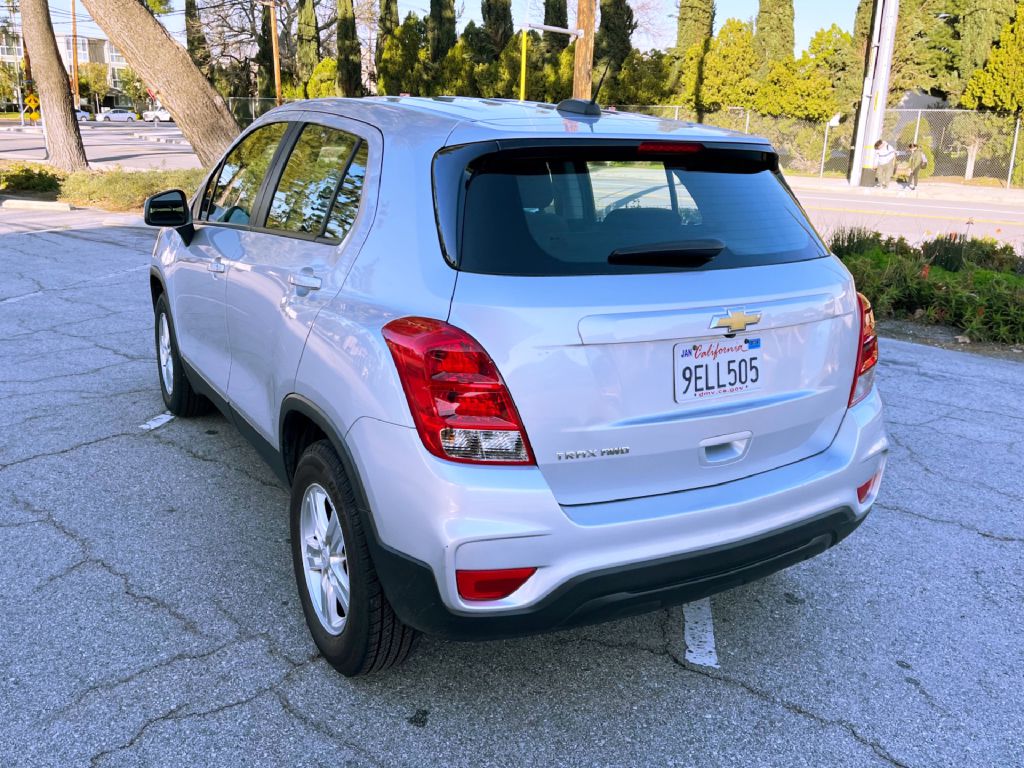 CHEVROLET TRAX 2018 CHEVROLET TRAX KL7CJNSB5JB718653