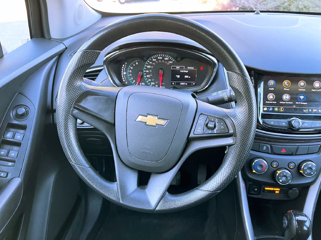 CHEVROLET TRAX 2018 CHEVROLET TRAX KL7CJNSB5JB718653