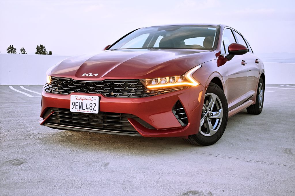 2022 Kia K5 LXS's photo