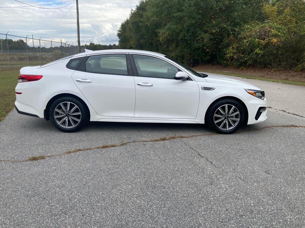 Photo 4 of this KIA OPTIMA