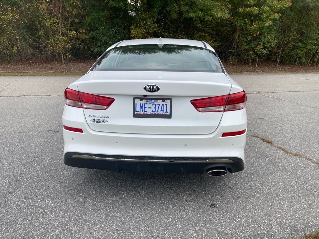 Photo 6 of this KIA OPTIMA