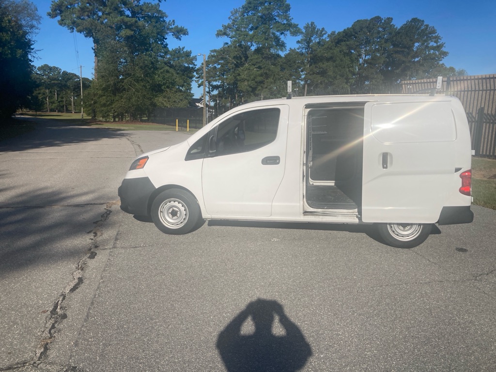 Photo 3 of this NISSAN NV200