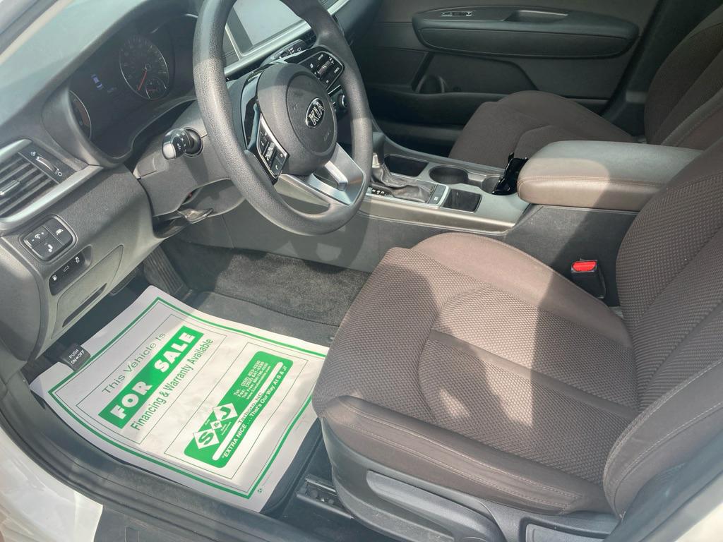 Photo 13 of this KIA OPTIMA