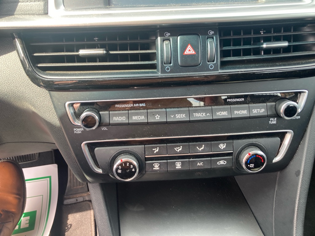 Photo 18 of this KIA OPTIMA