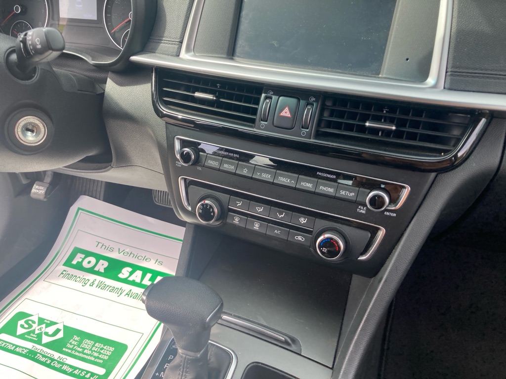 Photo 16 of this KIA OPTIMA