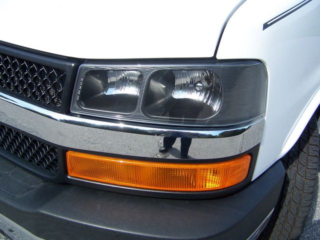 Photo 12 of this CHEVROLET EXPRESS G3500