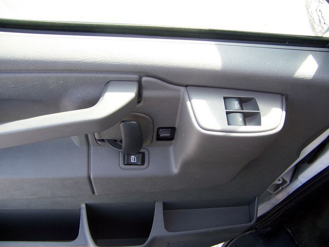 Photo 18 of this CHEVROLET EXPRESS G3500