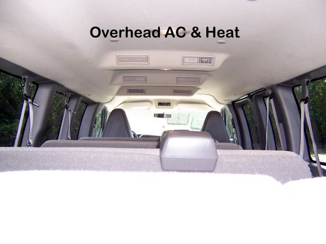 Photo 19 of this CHEVROLET EXPRESS G3500